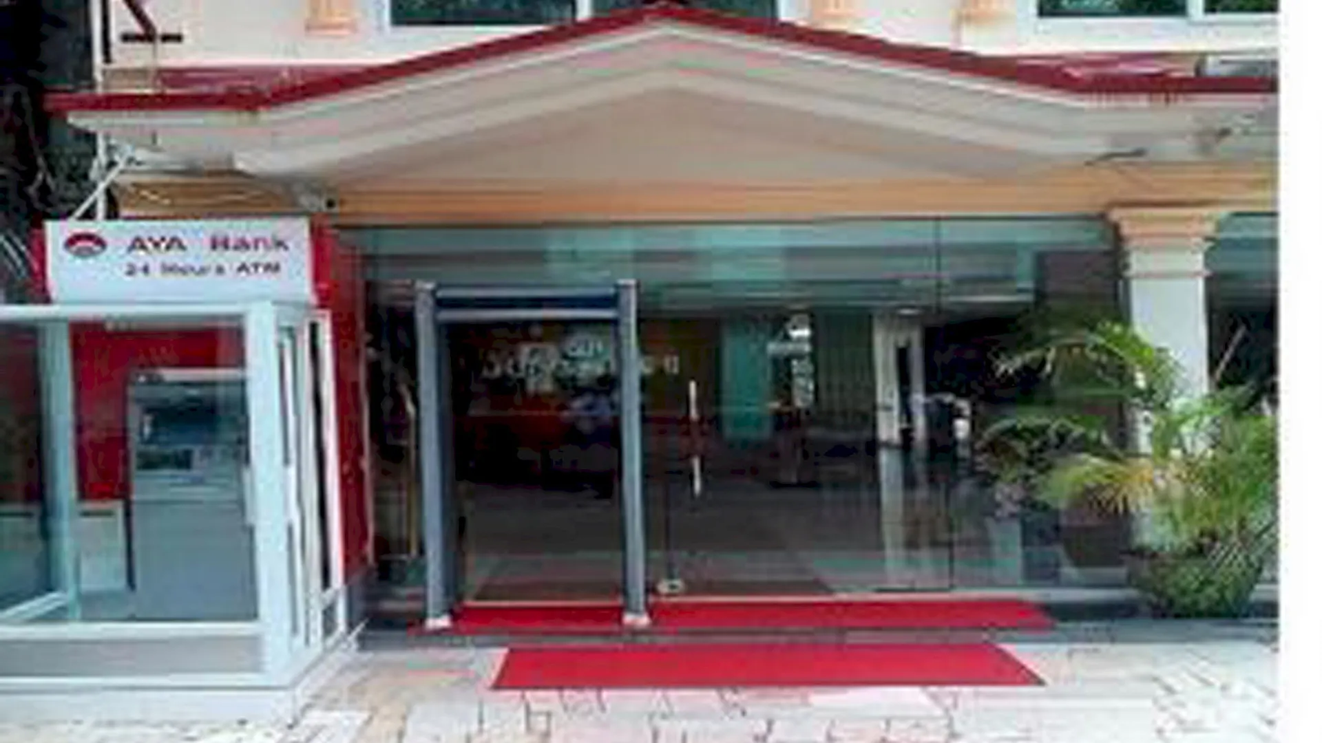 51 Hotel contacts